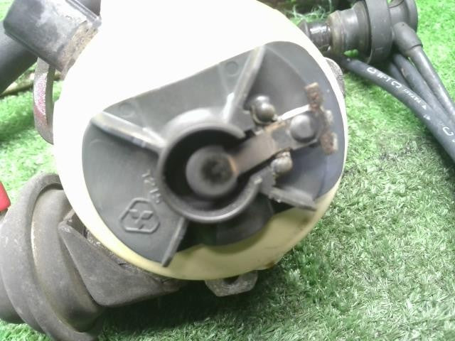 ミニキャブ V-U42T ディストリビューター デスビ プラグコード付 MD340411 自社品番250114