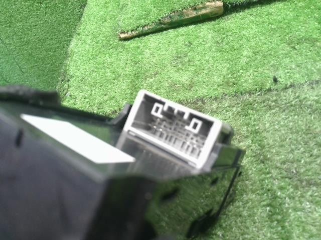 Ｎ−ＷＧＮ DBA-JH1 パワーウインドウスイッチ PWスイッチ　35750-T6G-J01 自社品番250123