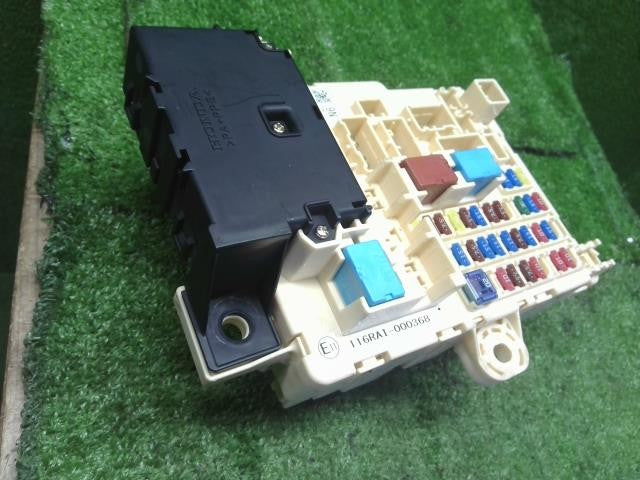 Ｎ−ＷＧＮ DBA-JH1　室内用 ヒューズボックス 31600-T6G-J01 自社品番250123