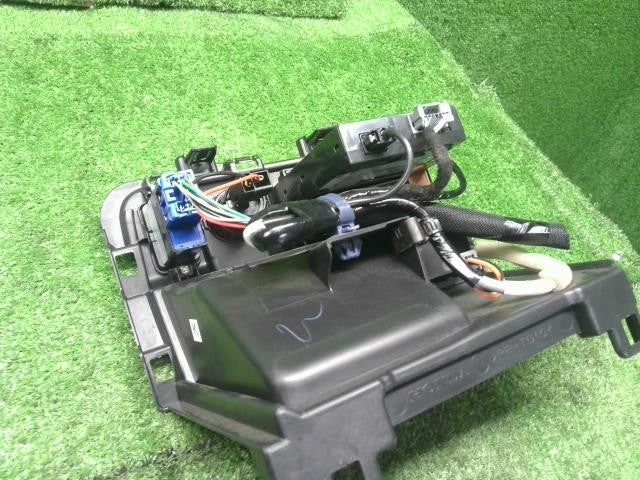 Ｎ−ＷＧＮ DBA-JH1 スイッチ ETCパネルセット 39581-T4G-J01 自社品番250123