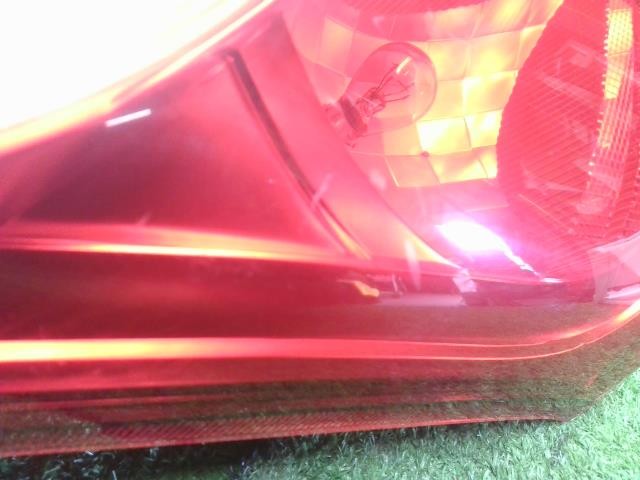 アルト HBD-HA25V 左テールランプ 左テールライト　TOKAIDENSO　35670-64L00 自社品番250126