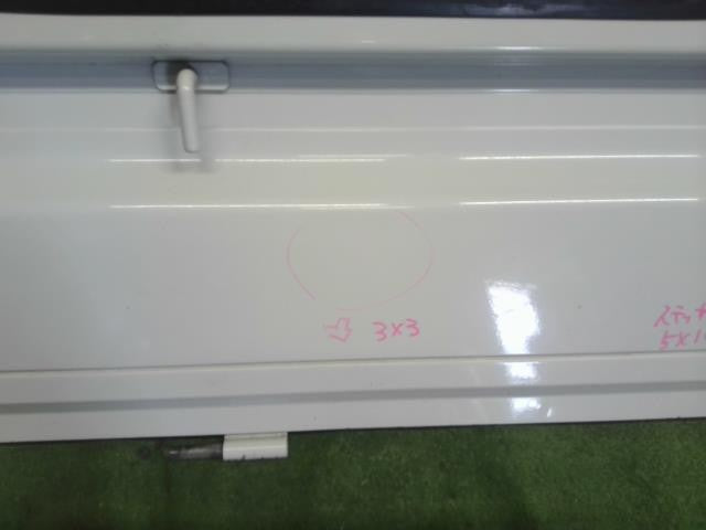 サンバー LE-TT2 リアアオリ　バックパネル　 51850TC012 自社品番250134　色59M