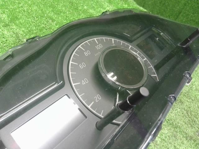 ノート DAA-HE12 デジタル　スピードメーター　CVT 24810-5WS0A 自社品番250139