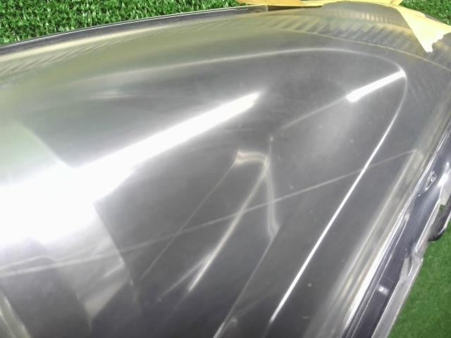 スイフト DBA-ZD21S 左ヘッドランプ　左ヘッドライト　HID　スタンレーP5450L　 35320-57K00 自社品番250140