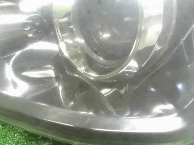 スイフト DBA-ZD21S 左ヘッドランプ　左ヘッドライト　HID　スタンレーP5450L　 35320-57K00 自社品番250140