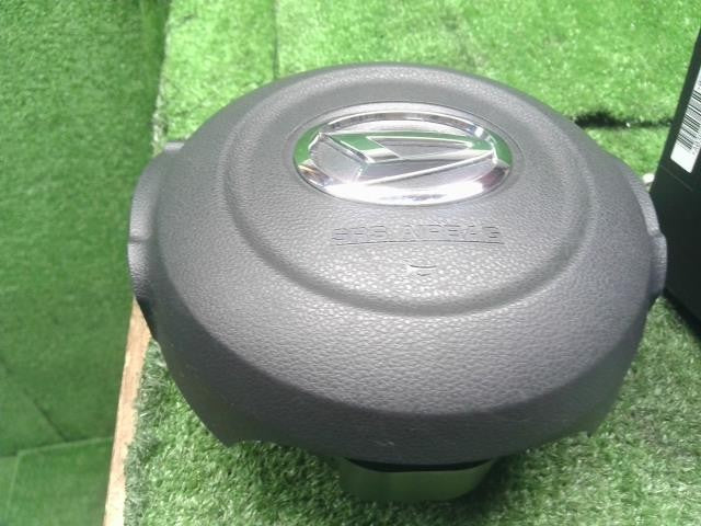 タント DBA-LA610S 助手席側エアバッグパネル ホーンパッド カバーセット　 73970-B2290-B0 自社品番250143　インフレータ欠品