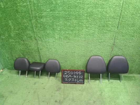 エクストレイル DBA-NT32 ヘッドレスト1台分　運転席側　助手席側　フロント　リア　左右 レザー　86400-8FY1A 自社品番250144