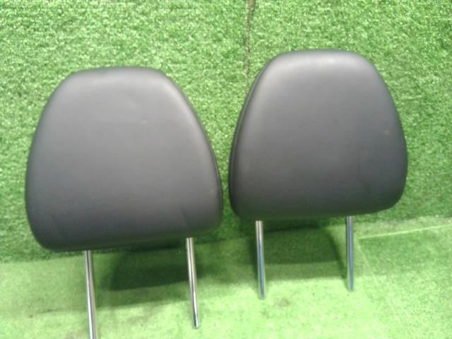 エクストレイル DBA-NT32 ヘッドレスト1台分　運転席側　助手席側　フロント　リア　左右 レザー　86400-8FY1A 自社品番250144