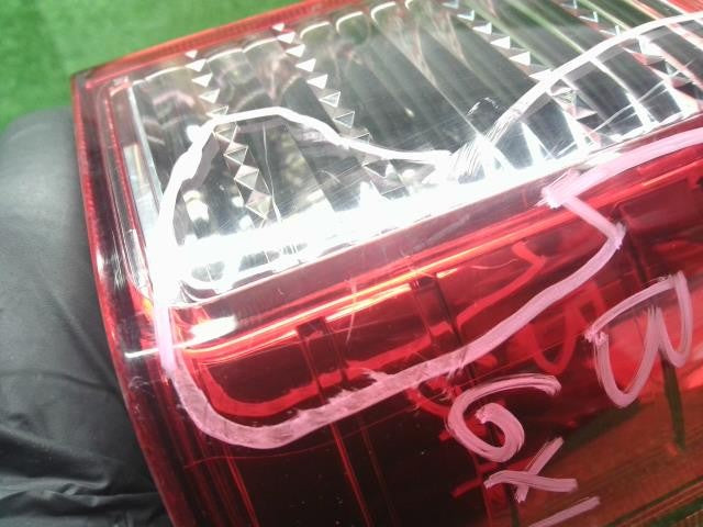 オッティ DBA-H92W 右テールランプ テールライト 運転席側 SR RCL-010 26550-6A01K 自社品番250145