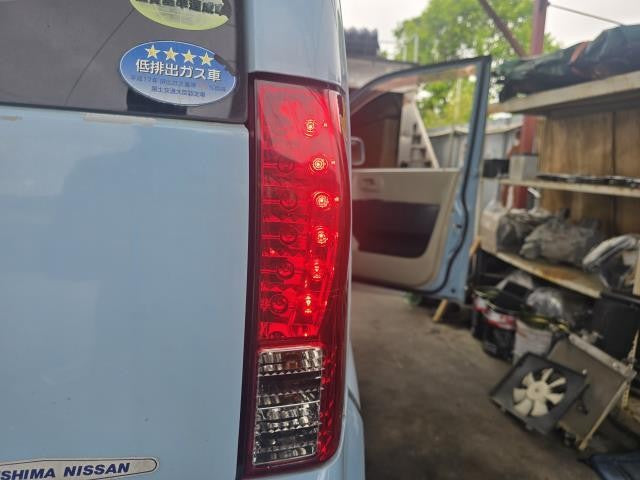 オッティ DBA-H92W 右テールランプ テールライト 運転席側 SR RCL-010 26550-6A01K 自社品番250145