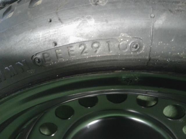 15インチ スペアタイヤ 1本 中古 ブリヂストン J15×4T T125/70D15 4穴 PCD100  Z12キューブ 自社品番250147