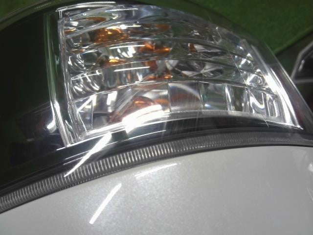 ヴェルファイア DBA-GGH25W 外側 左テールランプ テールライト 助手席側 コイト81561-58090 自社品番250156