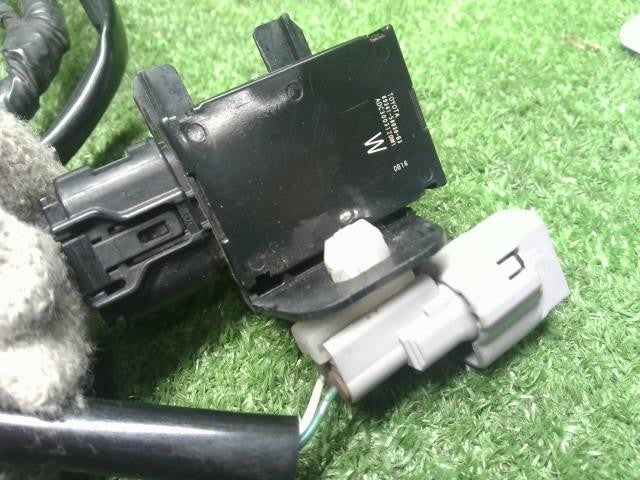 ヴェルファイア DBA-GGH25W トヨタ純正 ソナー リアバンパー用 89341-58030-B3 自社品番250156