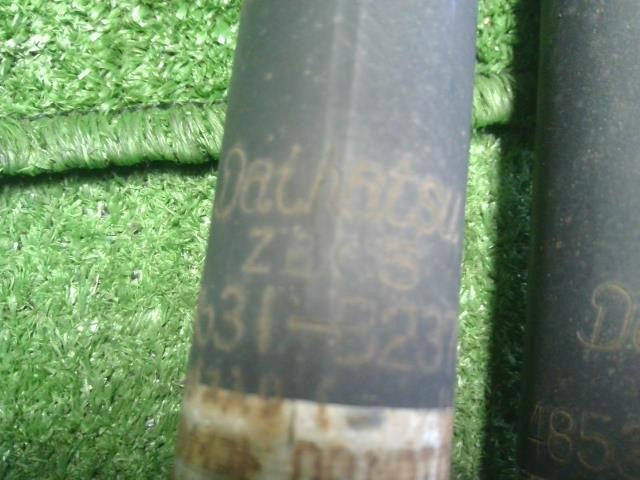 ムーヴ DBA-L185S 左右 リアストラット ショックアブソーバーセット バネ付き KYB 48531-B2370 自社品番250160