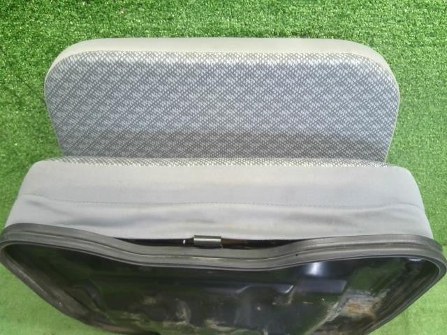 ハイゼット EBD-S211P アシスタントシート　助手席側 71440-B5010-B0 自社品番250185