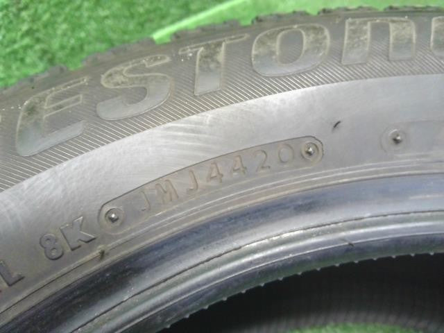 (2)16インチ 冬 スタッドレスタイヤ 4本 中古 205/55R16 20年製 BLIZZAK VRX ブリヂストン 自社品番250186