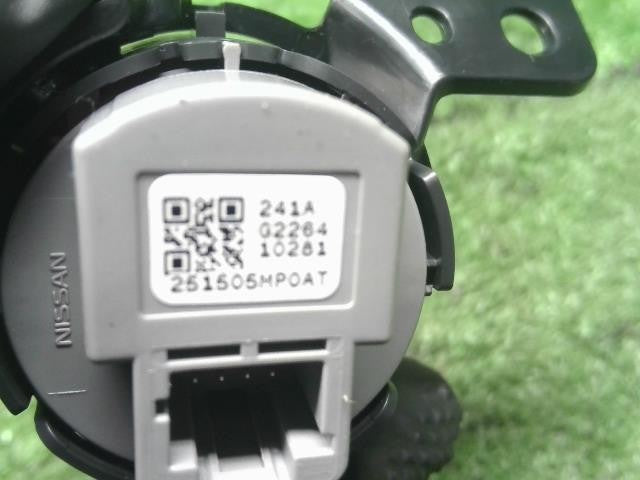 サクラ ZAA-B6AW イグニッションスイッチ IGスイッチ  プッシュスタートスイッチ 自社品番250191