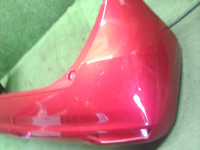 フィット 6BA-GR2 リアバンパー　Rバンパー 71500-TZA-J00ZB 自社品番250195　色R565M