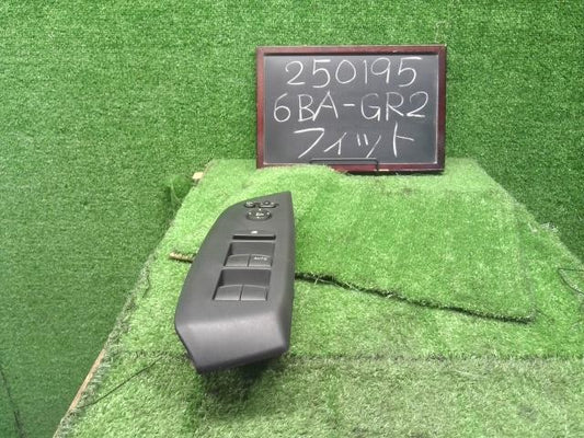 フィット 6BA-GR2 パワーウインドウスイッチ PWスイッチ　83541-TZA-J01ZA 自社品番250195