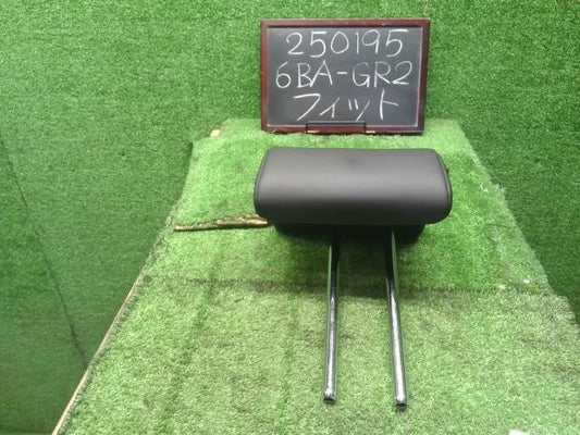 フィット 6BA-GR2 ヘッドレスト2列目中央　 82940-TZA-J21ZA 自社品番250195