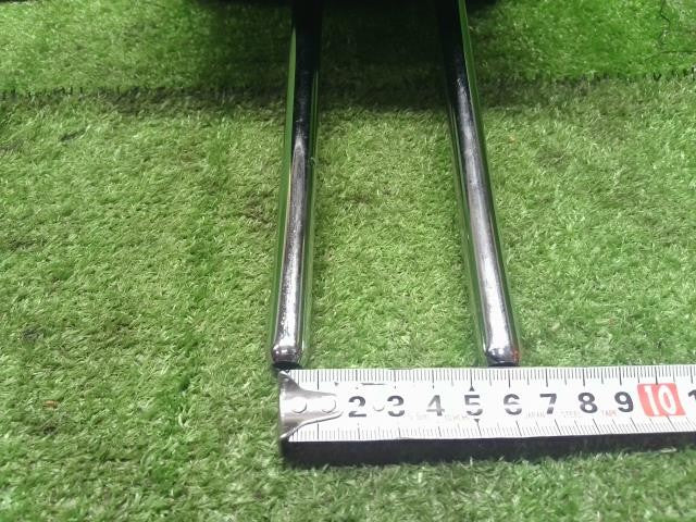 フィット 6BA-GR2 ヘッドレスト2列目中央　 82940-TZA-J21ZA 自社品番250195