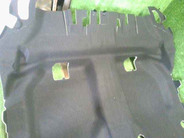 フィット 6BA-GR2 フロアーカーペット 83301-TZD-J01ZA 自社品番250195