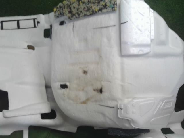 フィット 6BA-GR2 フロアーカーペット 83301-TZD-J01ZA 自社品番250195