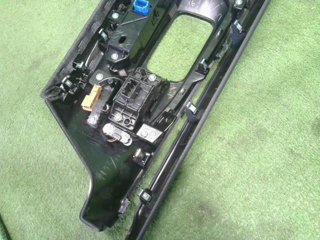 オーラ 6AA-FE13 シフトパネル木目付　自社品番250199