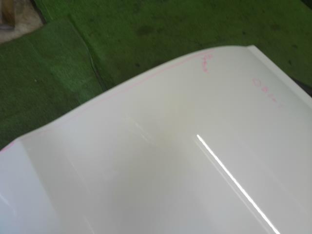 【中古】アウディ A6 DBA-4GCHVS 左フロントドア　 助手席側　LS9R　4G0831051 自社品番240646