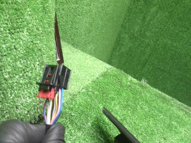 【中古】アウディ A6 DBA-4GCHVS 右 運転席 ドアミラー サイドミラー　4G2857410AE　LS9R　 自社品番240646