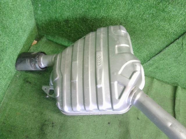 【中古】アウディ A6 DBA-4GCHVS リア　マフラー 4G0253409C 自社品番240646 LS9R
