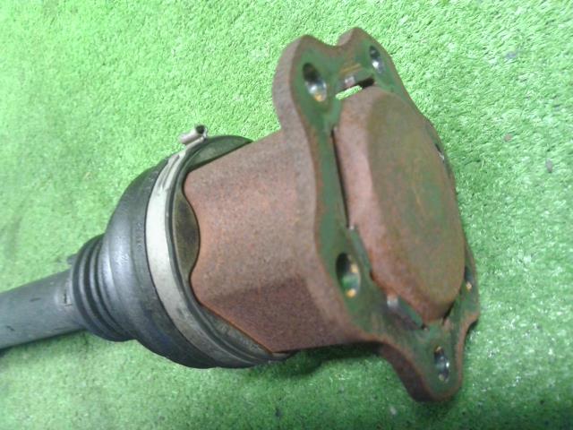 【中古】アウディ A6 DBA-4GCHVS 右 フロント ドライブシャフト 4G0407271F 自社品番240646 LS9R