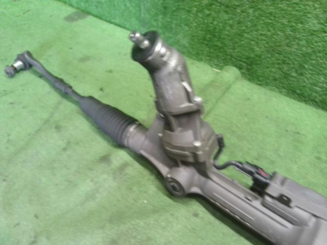 【中古】アウディ A6 DBA-4GCHVS ステアリングギアボックス 4G2423055BM 自社品番240646 LS9R