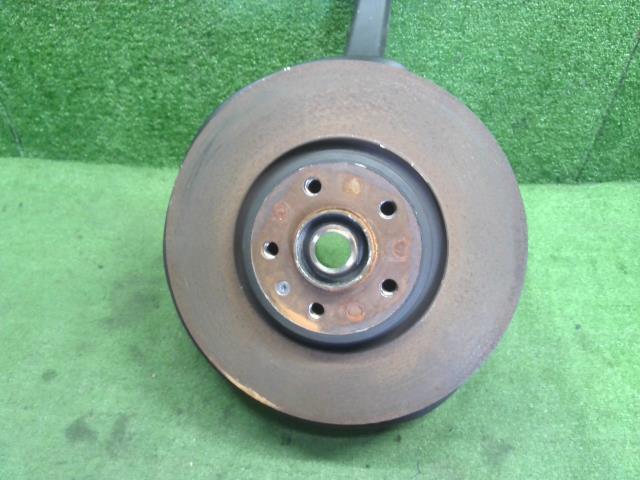 【中古】アウディ A6 DBA-4GCHVS 左 フロント ナックルハブＡＳＳＹ 4G0407253A 自社品番240646 LS9R