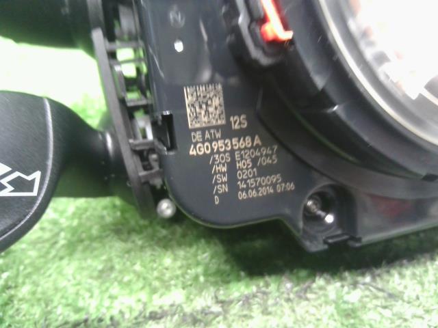 【中古】アウディ A6 DBA-4GCHVS ディマースイッチ 4G8953502D 自社品番240646 LS9R