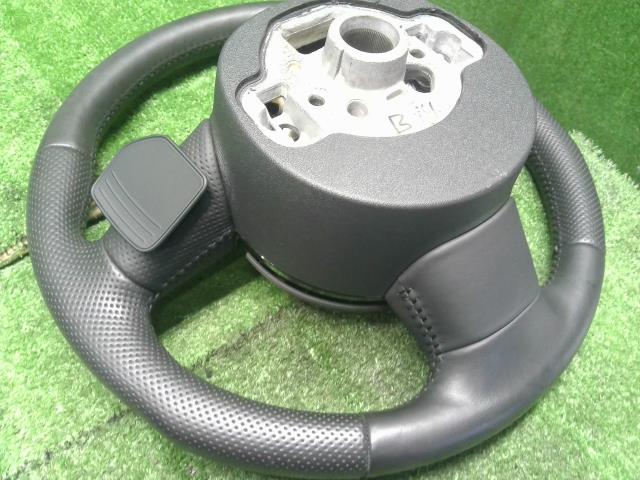 【中古】アウディ A6 DBA-4GCHVS ステアリングホイール ハンドル 8X0419091M 自社品番240646 LS9R