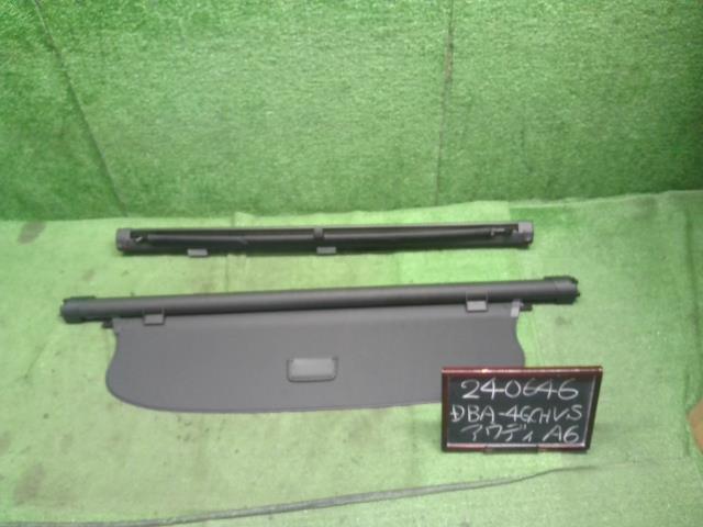 【中古】アウディ A6 DBA-4GCHVS Ｒボード・トノカバー  自社品番240646 LS9R