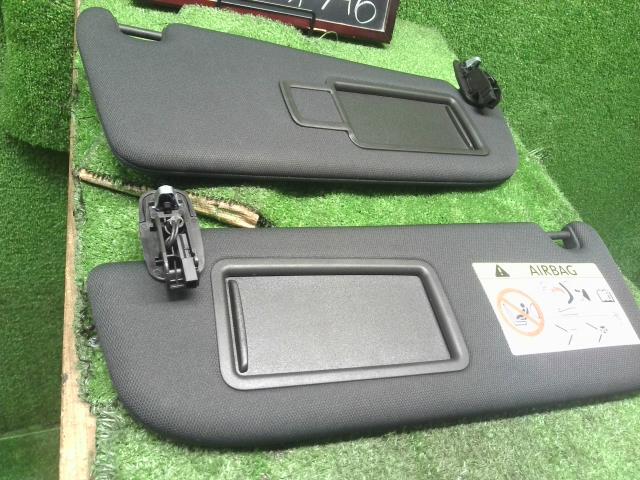 【中古】アウディ A6 DBA-4GCHVS サンバイザー 4G2857551C 自社品番240646 LS9R