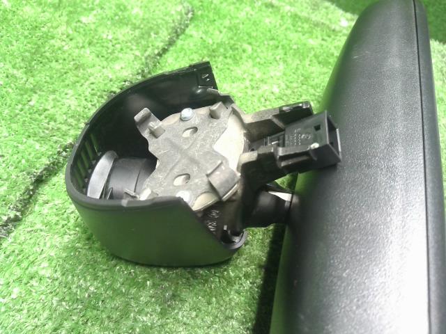 【中古】アウディ A6 DBA-4GCHVS ルームミラー 8T0857511AD 自社品番240646 LS9R