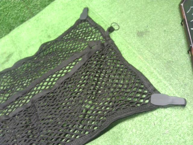 【中古】アウディ A6 DBA-4GCHVS ラゲッジネット  自社品番240646 LS9R