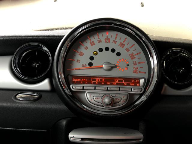 【中古】BMW ミニ ABA-ML16 スピードメーター 62109233769 自社品番240711