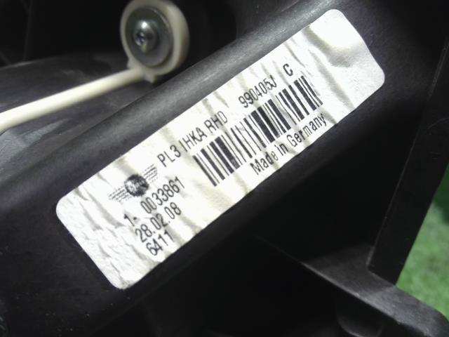 【中古】BMW ミニ ABA-ML16 ヒーターブロアモーター 64113422645 自社品番240711