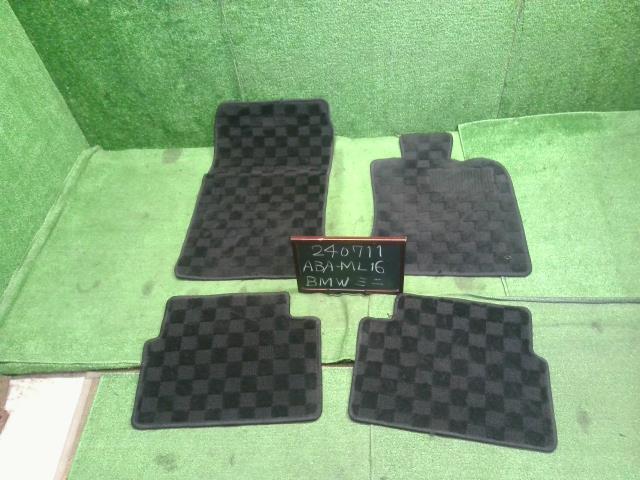 【中古】BMW ミニ ABA-ML16 フロアマット 1台分 51477324818 自社品番240711