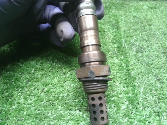 【中古】パジェロミニ GF-H58A オーツー O2センサー MR314933 自社品番240713 A26