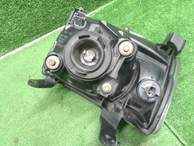 【中古】ｅＫワゴン UA-H81W 左右ヘッドライト ランプ MR598003 自社品番240715 A69