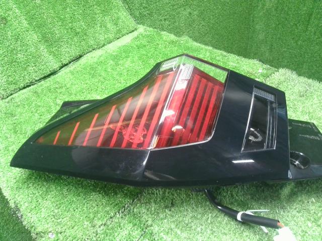 【中古】サクラ ZAA-B6AW 左テールランプ ライト 26555-7PA0A 自社品番240716 W13