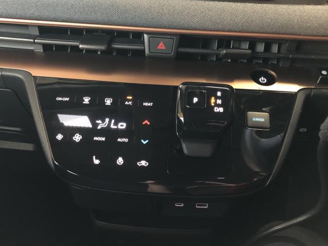 【中古】サクラ ZAA-B6AW エアコン ACスイッチパネル  自社品番240716 W13