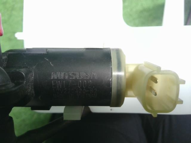 【中古】サクラ ZAA-B6AW ウォッシャータンク 28910-7PA0A 自社品番240716 W13