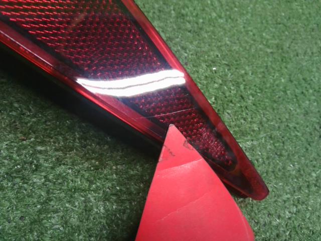 【中古】サクラ ZAA-B6AW バックランプ リアバンパー用 左右  自社品番240716 W13