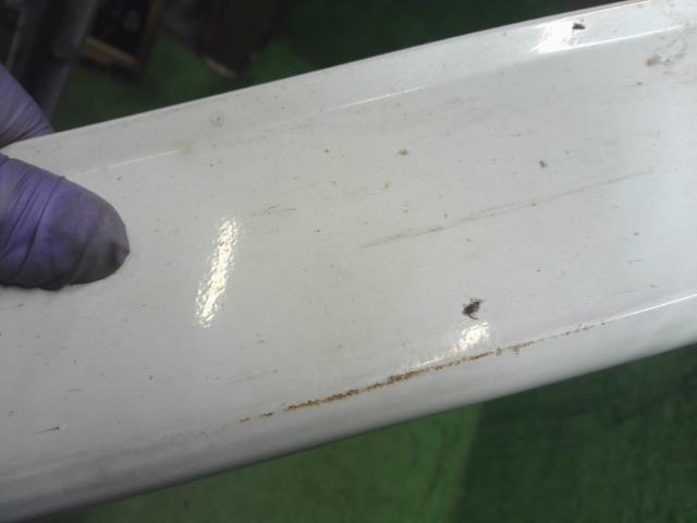 【中古】スペーシア DAA-MK42S 右サイドステップ スポイラー 77230-81M00 自社品番240718 ZVR